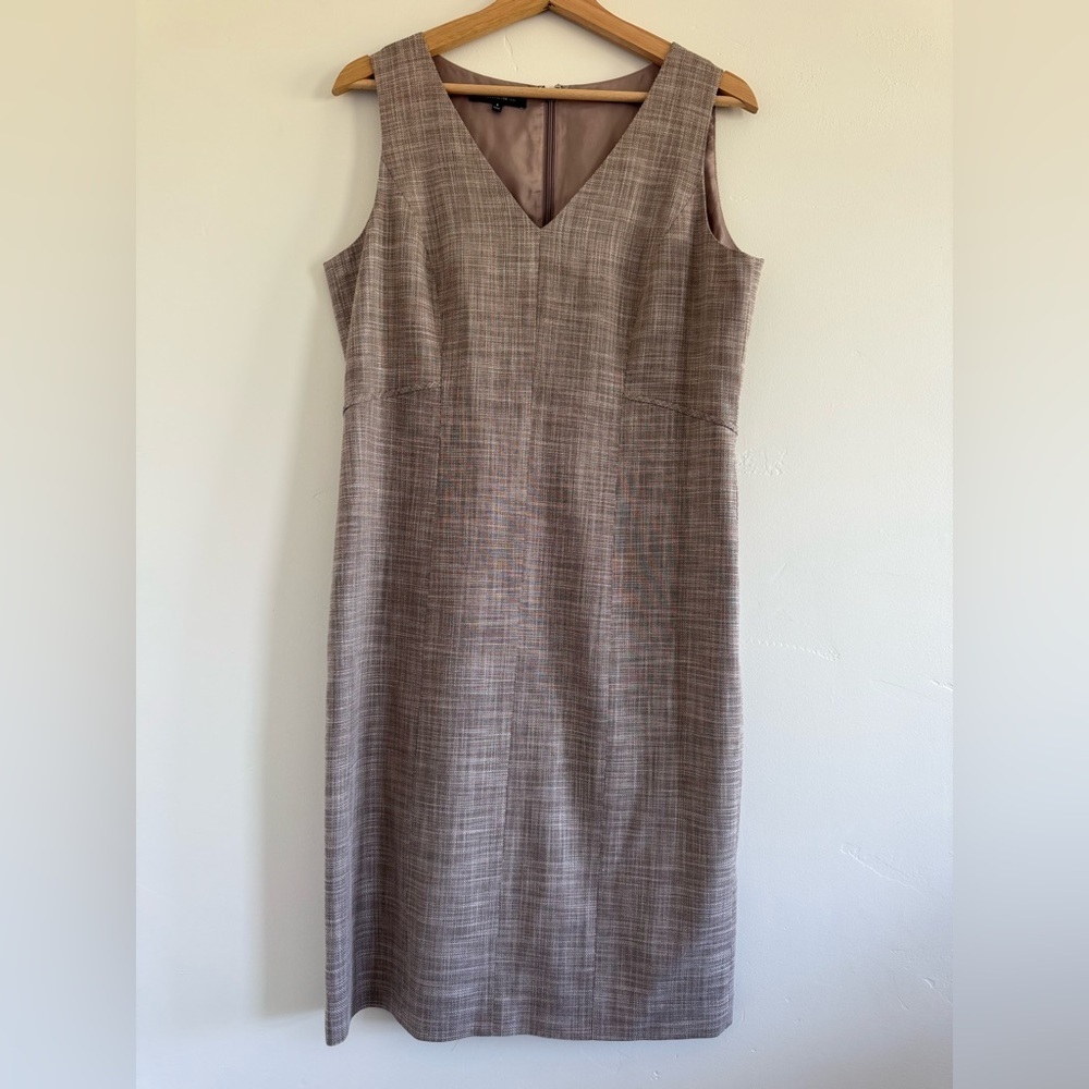 Lafayette 148 New York V-Neck Tan Midi Dress viscose wool size 8